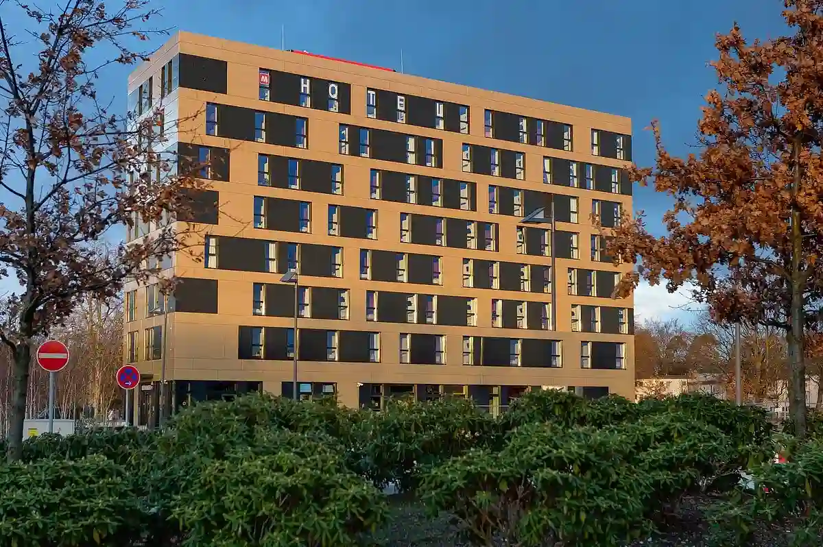 Meininger Hotel Frankfurt Main Airport.